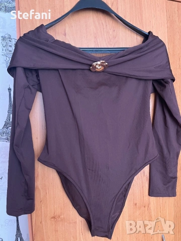 Дамско боди с брошка, снимка 3 - Корсети, бюстиета, топове - 53811473