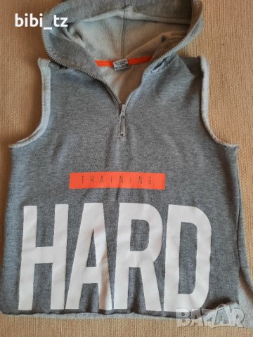 Суичери-2бр без ръкав , снимка 4 - Детски анцузи и суичери - 42308302