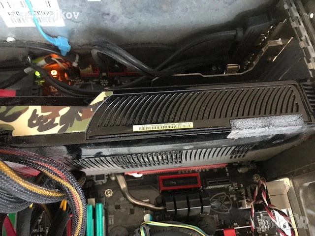 Продавам настолен компютър, снимка 4 - Работни компютри - 53766762