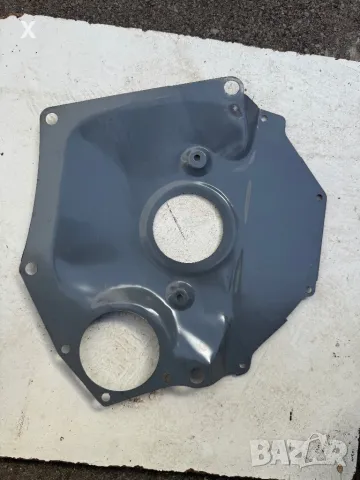 ЛАМАРИНА / КАПАК КОРПУС НА СЪЕДИНИТЕЛЯ ВАЗ ЛАДА 2101 2102 2103 2104 2105 2106 2107 НИВА 2121