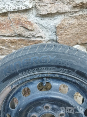 Продавам гуми с джанти за Мазда., снимка 2 - Гуми и джанти - 50859930