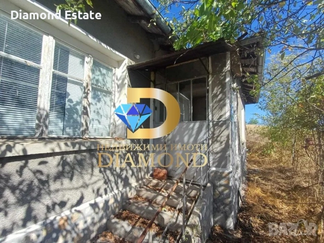 Едноетажна къща в село Великово, общ. Гълъбово, снимка 2 - Къщи - 51890083