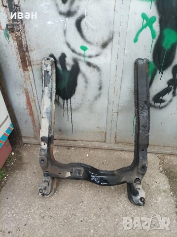 Преден мост за Опел Астра ф. 97 год.