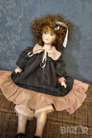 Порцеланова кукла ръчна изработка , снимка 2 - Колекции - 34067336