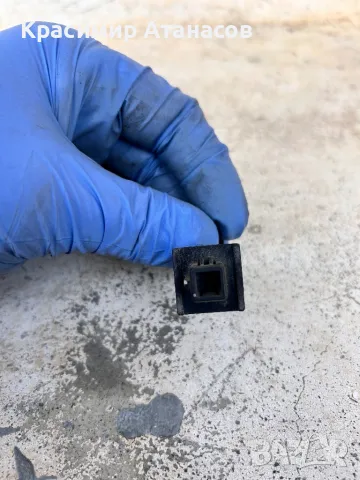 Щипки за преден капак щека за Тойота корола версо.2004-2008г, снимка 3 - Части - 48407638