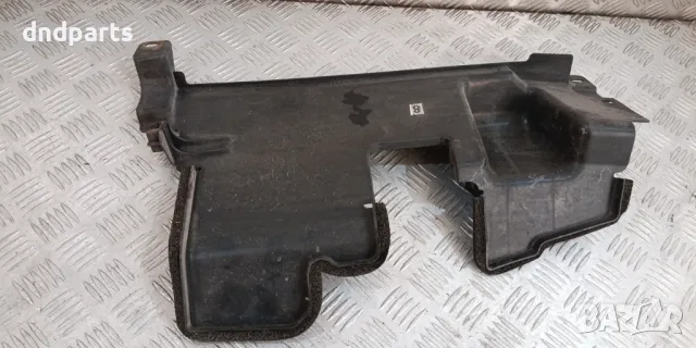 Предна дясна пластмаса Nissan Qashqai 2.0i 2012г.	