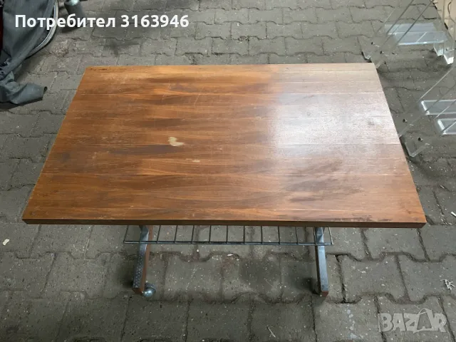 Винтидж странична маса с поставка за списания, 1960-те, снимка 4 - Маси - 49127076