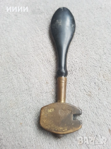 Елмаз чукче с диамант, снимка 2 - Антикварни и старинни предмети - 53174050