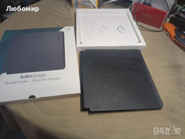 Калъф Kobo Sage PowerCover, черен, вградена батерия Технология за сън/ , снимка 2 - Електронни четци - 55719252