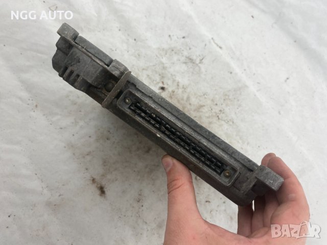 Компютър Двигател ECU за  Renault Laguna 1.8 , SIEMENS, S101725114 Q, HOM7700864275, 7700873713, 60 , снимка 3 - Части - 41448136