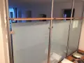 Стъклена преграда, снимка 3