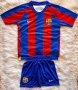 ПОСЛЕДНА БРОЙКА!! РЕТРО Детско юношески футболен екип Барселона Роналдиньо Barcelona Ronaldinho , снимка 1 - Детски комплекти - 42635822