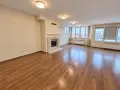 Тристаен апартамент + гараж в гр.София, снимка 2