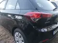Продавам Хюндай i20 1.2 газ/бензин , снимка 9