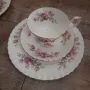 Троен сет ROYAL ALBERT СЕРИЯ MOSS ROSE, снимка 2