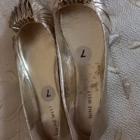 Златисти балеринки, снимка 2 - Дамски ежедневни обувки - 39968950