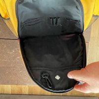 Раница за лаптоп Toshiba 15,6" Backpack жълта - 175 лв., снимка 5 - Раници - 41631491