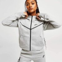 Нови женски екипи Nike tech fleece, снимка 1 - Спортни екипи - 42484640