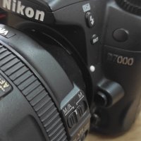 Nikon D7000 И Nikon 24-120mm f/4 G ED VR, снимка 2 - Фотоапарати - 44320590