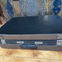 Куфар стар, снимка 1 - Антикварни и старинни предмети - 41245716