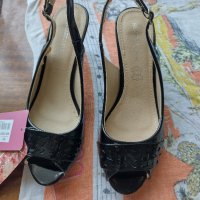 Дамски сандали, чисто нови,номер 38, снимка 3 - Сандали - 41971850