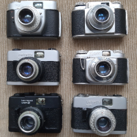 Продавам сет стари фотоапарати 