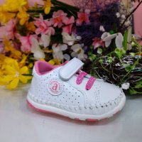 Бебешки обувки , снимка 1 - Бебешки обувки - 42444836