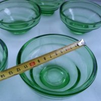 Стъклени купички зелено стъкло , снимка 4 - Антикварни и старинни предмети - 34804553
