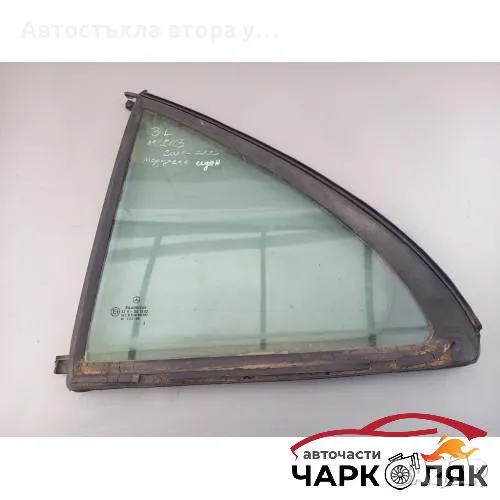 Стъкло задно ляво малко Мерцедес Ц220 W203 седан, снимка 1