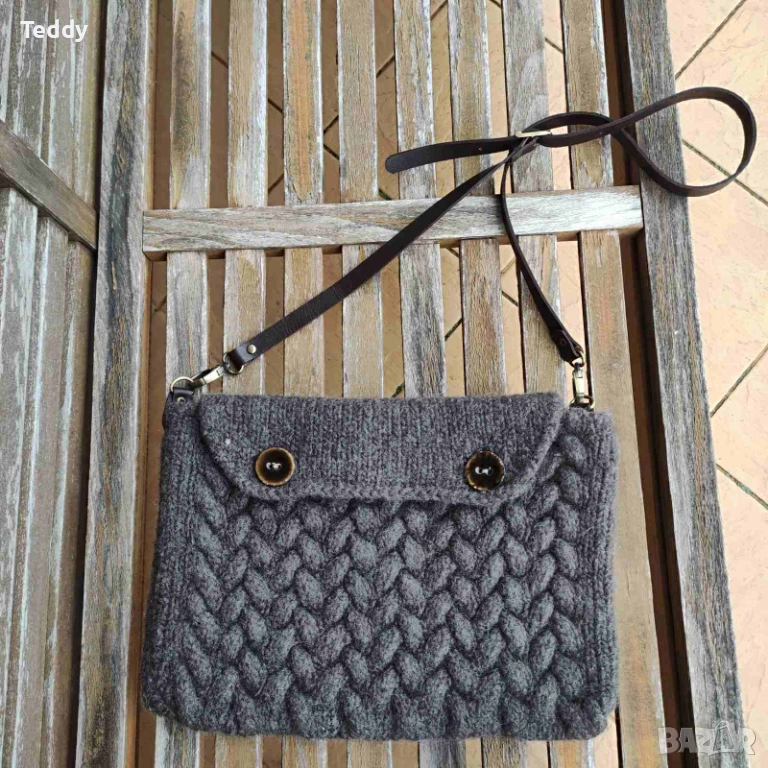 Стилна вълнена чанта с кожена дръжка, ръчно изработена, снимка 1