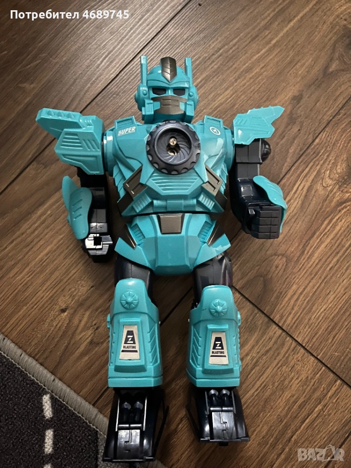 Продавам робот, пръска вода , снимка 1