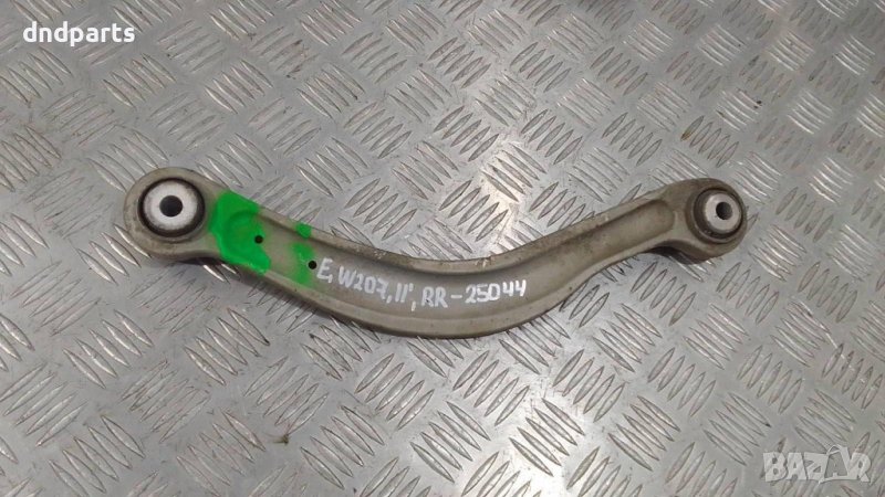 Носач Mercedes E220 CDI W207 2011г.(заден десен)	, снимка 1