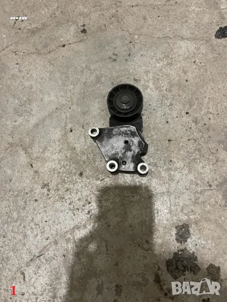 Части двигателен отсек - Форд Фиеста (Ford Fiesta) 1.4 TDCI - 68 к.с. - 2010 г. - част 2, снимка 1