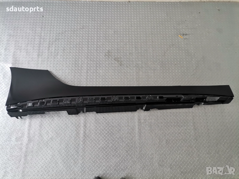 Нов ORIGINAL Десен праг Mercedes SL 63 AMG R232 W232, снимка 1