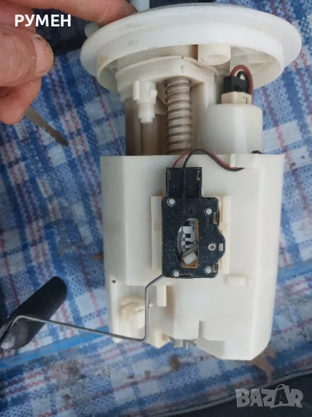 Бензинова помпа Subaru , снимка 1