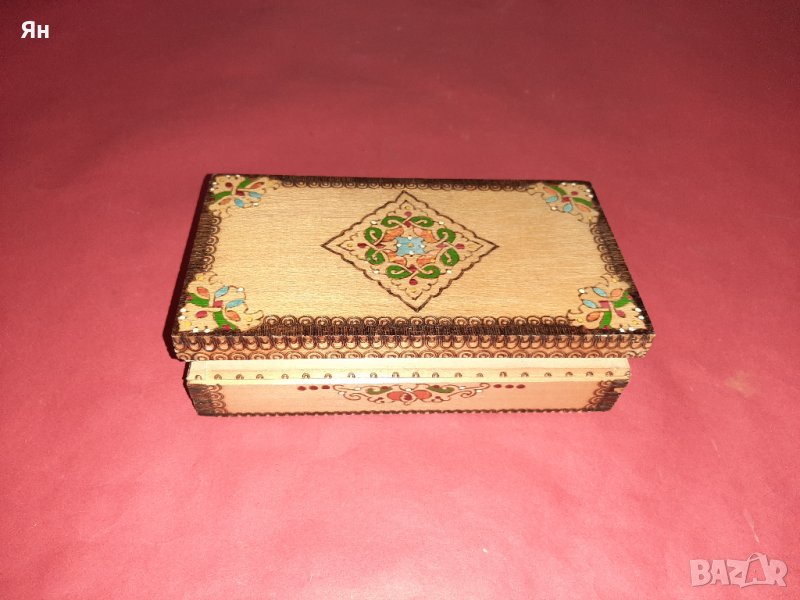 Красива Стара Дървена Кутийка , снимка 1