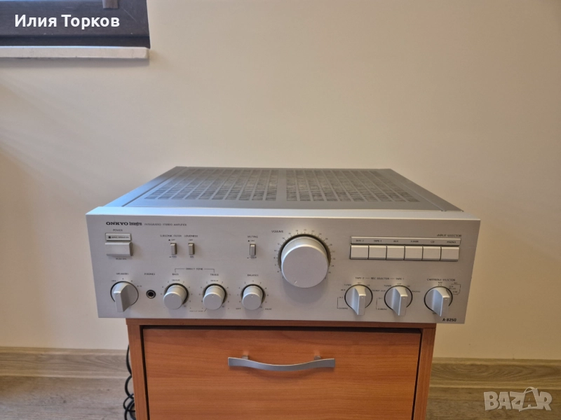 Onkyo Integra A-8250, снимка 1