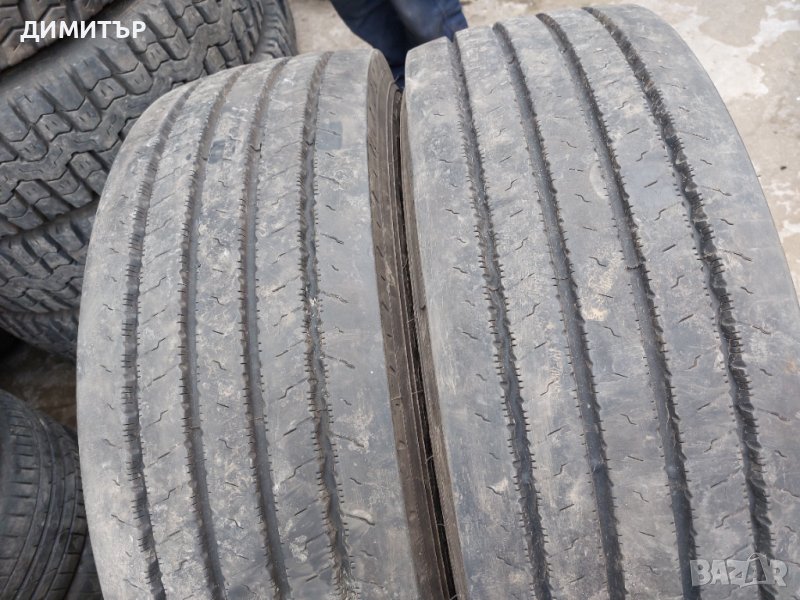 2бр.зимни PIRELLI 305/70/22.5 152L, снимка 1