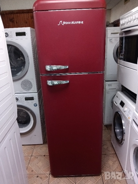 Хладилник с камера ретро дизайн цвят бордо с две години гаранция!, снимка 1