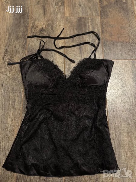 Бюстие Алеса, снимка 1