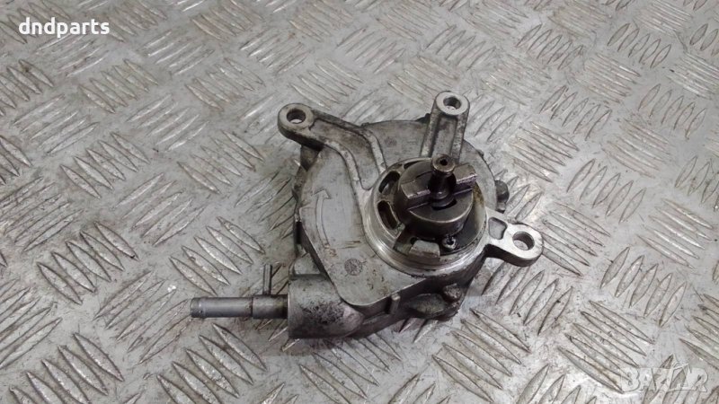 Вакуум помпа Toyota Auris 2.0D4D 126кс.2007г.	, снимка 1