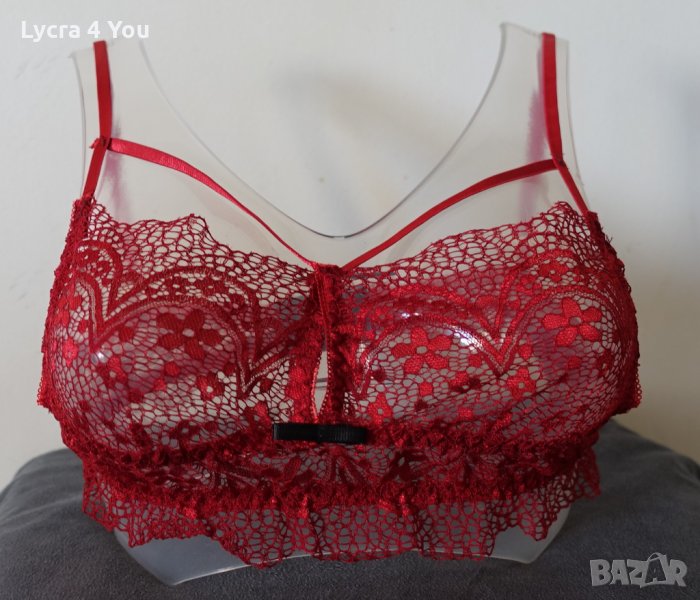 Дантелено бюстие в бордо, снимка 1