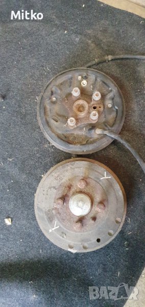 Главина 》Шенкел》задна Ланчия Ипсилон 1.2 2008г , снимка 1