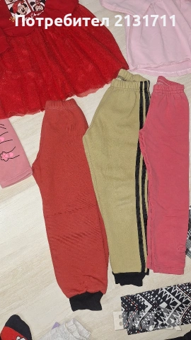 Голям лот дрешки подходящи за зимата за 5-6 години, снимка 7 - Детски комплекти - 53276503