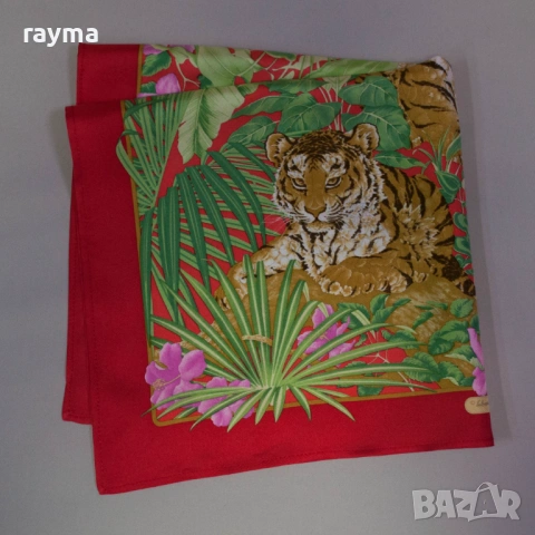 Salvatore Ferragamo копринен шал принт джунгла, снимка 7 - Шалове - 53505604