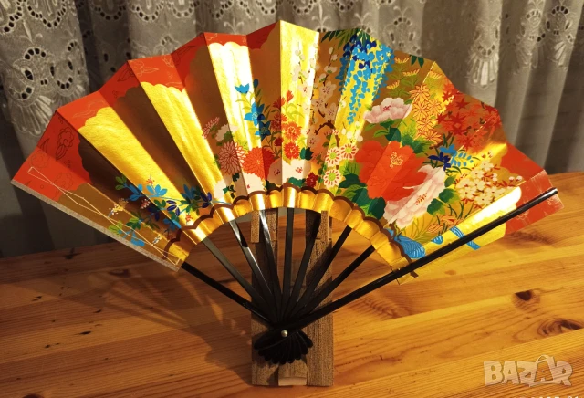 Японско ветрило с поставка  (Фън Шуй)