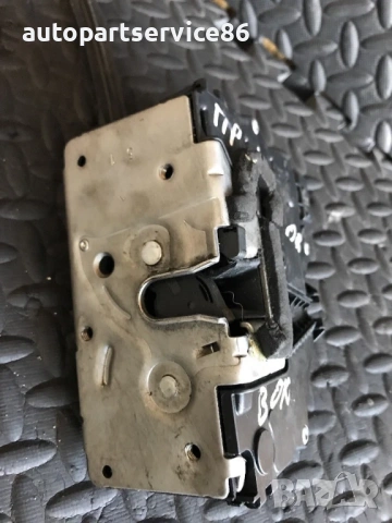 Механизъм за заключване на предна лява врата за Peugeot Jumper, Boxer (2009) 1350150080