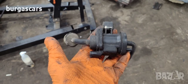 Вакуум клапан турбо A 000 545 04 27 Mercedes C220 W203 - 50лв
