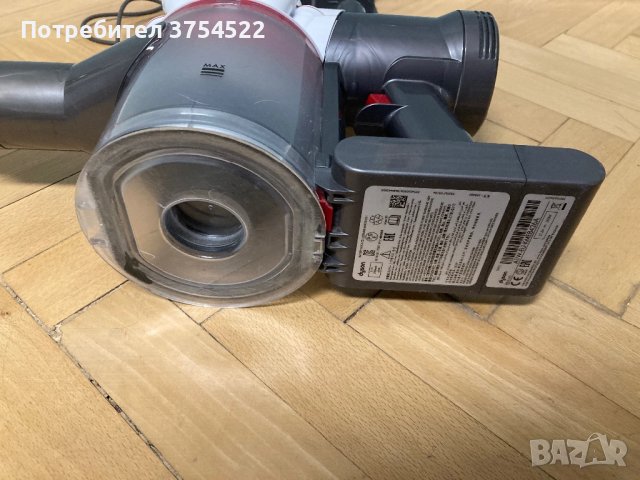 Прахосмукачка Dyson V7, снимка 12 - Прахосмукачки - 44464198