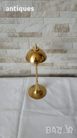 Стара масингова маслена лампа - Mønsterreg - Made in Denmark - 1950"г., снимка 2 - Антикварни и старинни предмети - 35664772